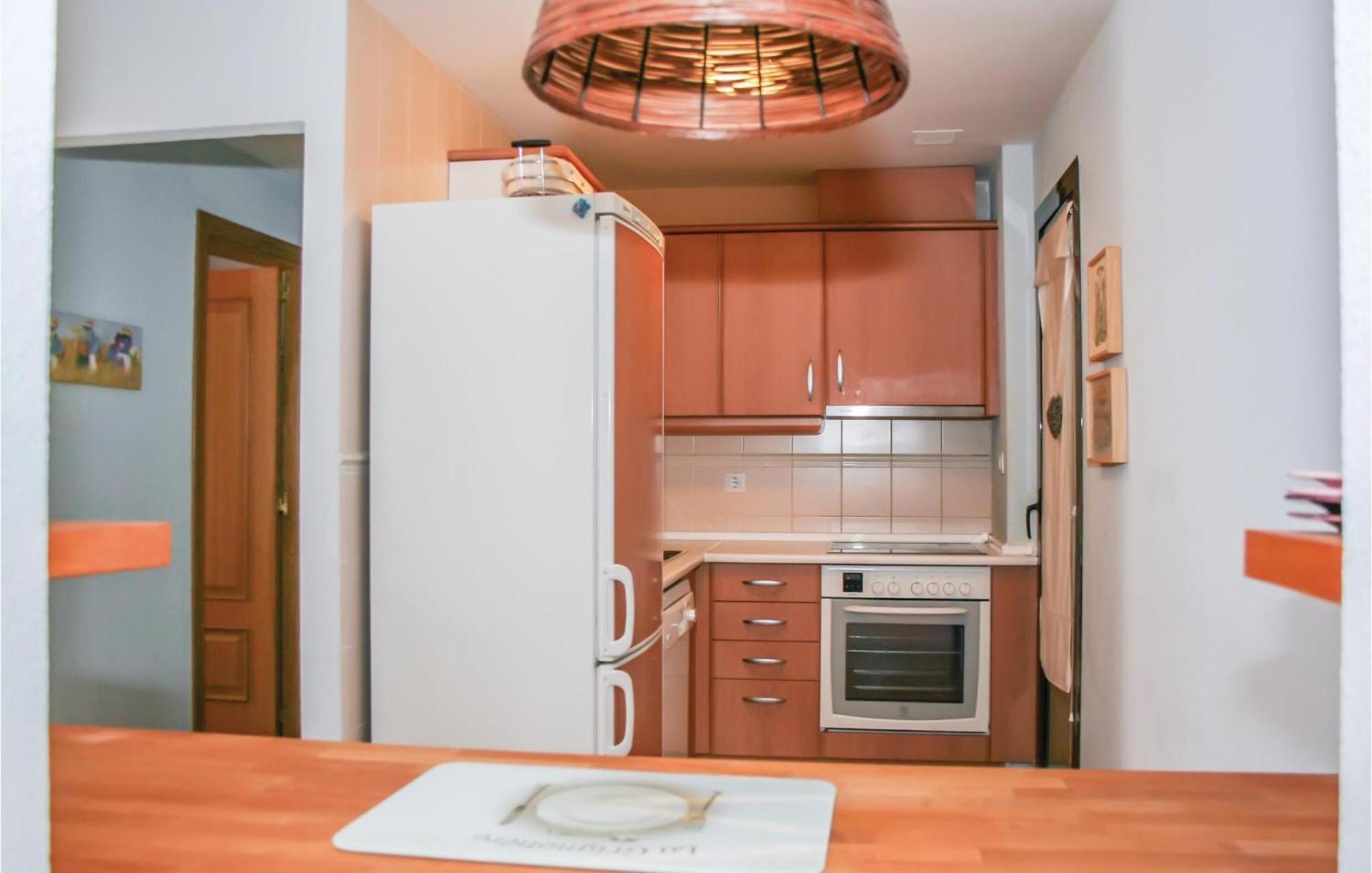 Beautiful Apartment In Alcossebre With Kitchen Екстер'єр фото
